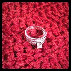 White gold wedding ring set